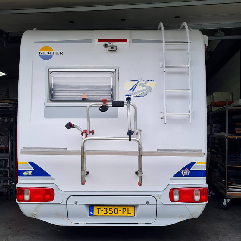 Op maat gemaakte camperstickers met persoonlijk design