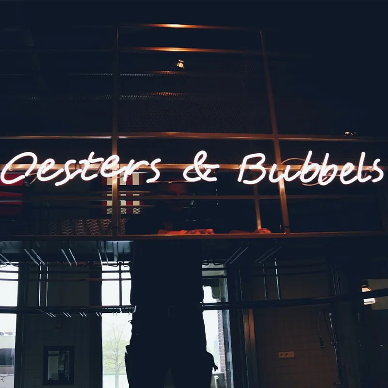 LED-letters op maat als gevelreclame van Sign Company