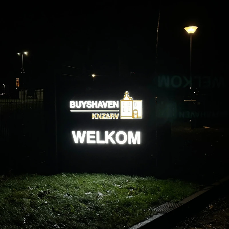 Profiel 8 breed acryl letters - Gevelreclame Sign Company