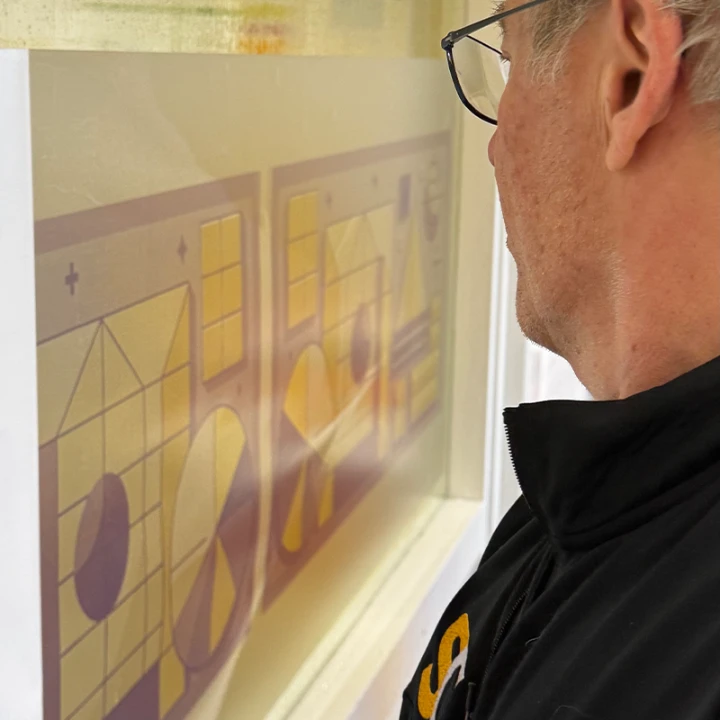 Installatie raamfolie school interieur Sign Company
