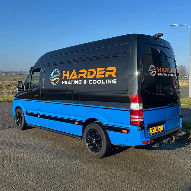 Halve wrap Mercedes bedrijfsvoertuig achterkant blauw