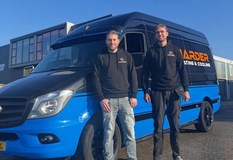 Autobelettering en carwrap Harder Heating