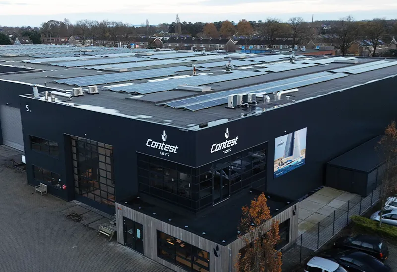 X-tense spandoekframe en gevelreclame Contest Yachts Medemblik