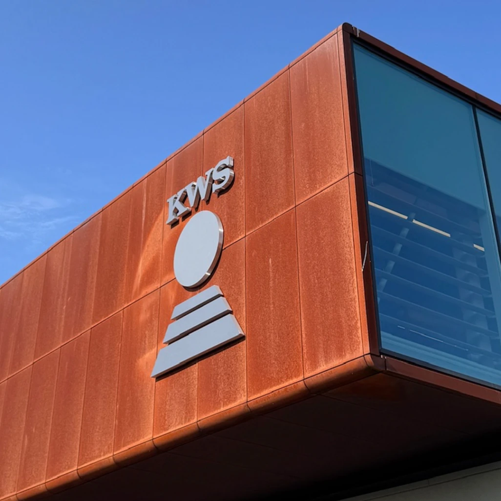 Installatie bewegwijzering West-Friesland Andijk professionele montage
