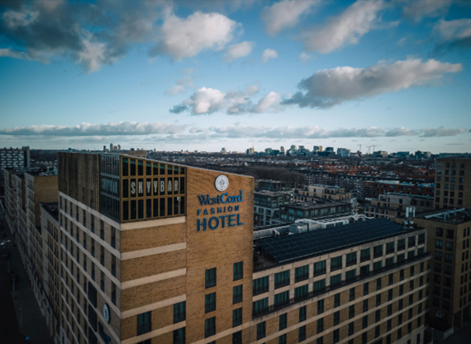 Fashion hotel amster - Gevelreclame Sign Company