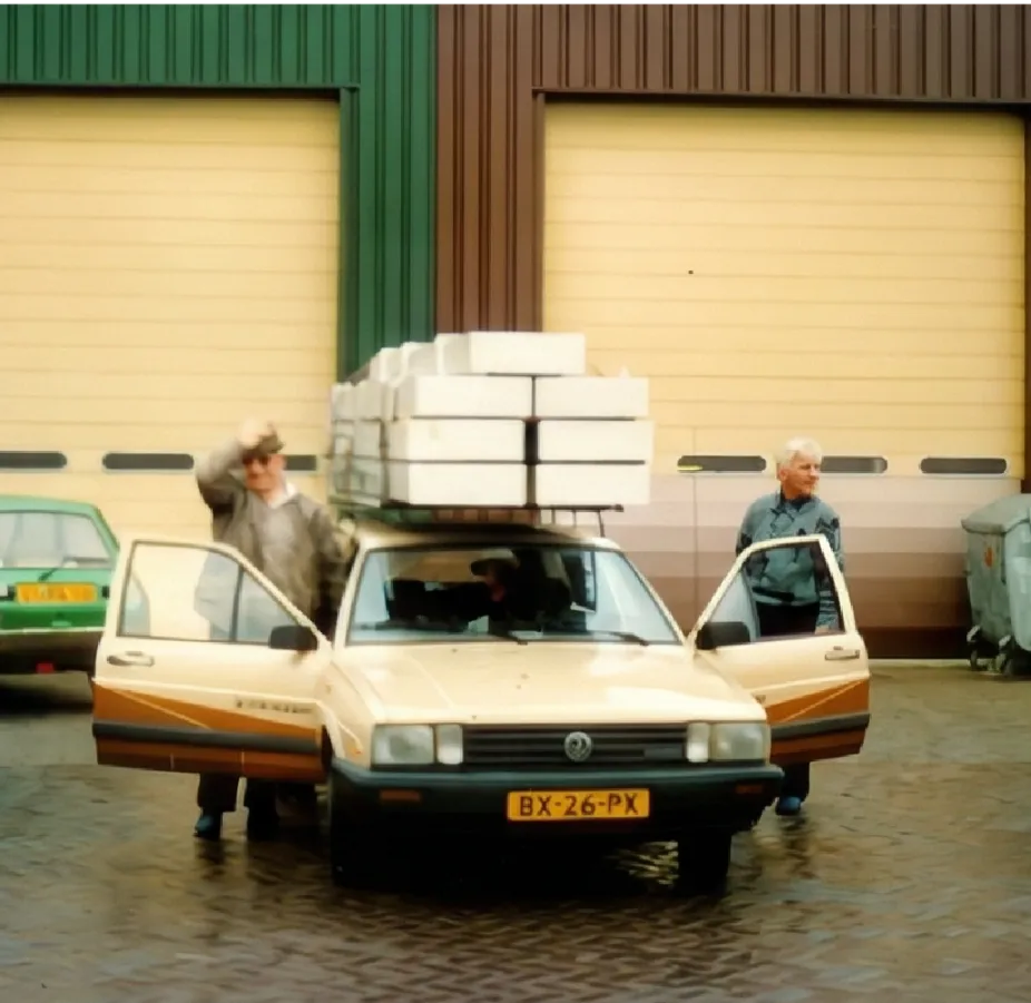 Verlichte gevelreclame met LED-doosletters van Sign Company