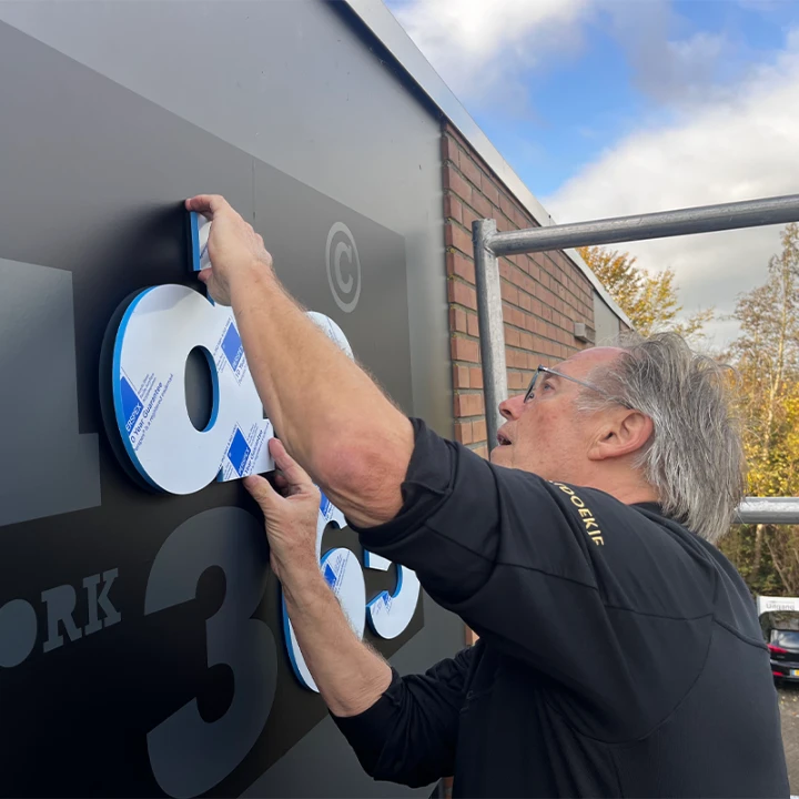 Onderhoud gevelreclame - tips voor langdurig resultaat - Gevelreclame Sign Company