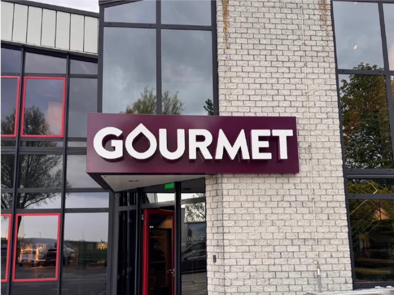 Maatwerk doosletters horeca Gourmet