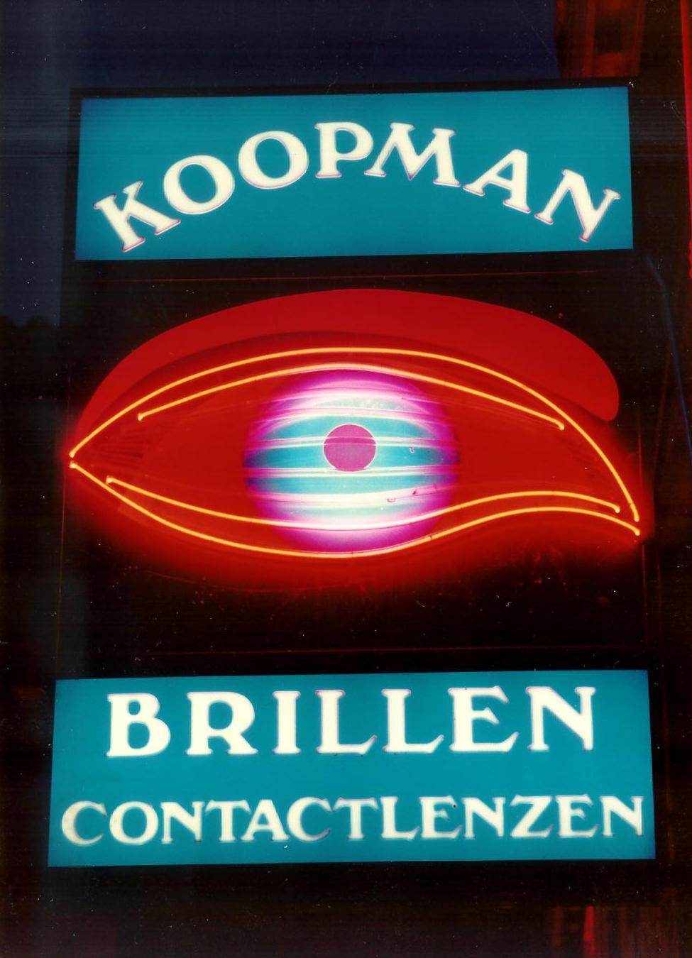 Neon-oog voor Koopman Optiek in Purmerend