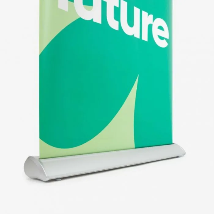 Roll-up banner deluxe, volledig bedrukt doek op een stabiele voet