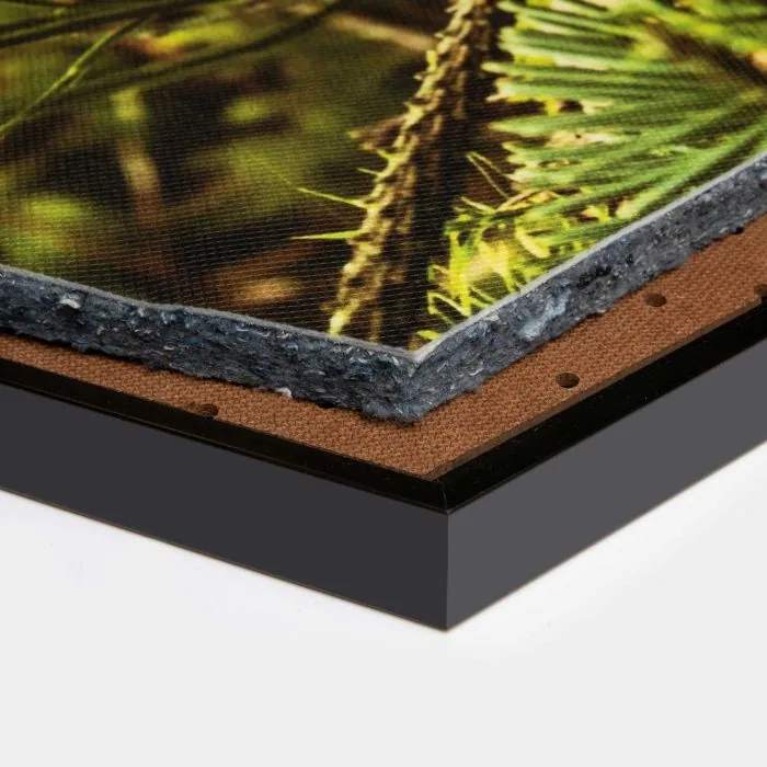 Akoestisch textielframe, detail van doek en vilt-kern in het aluminium profiel